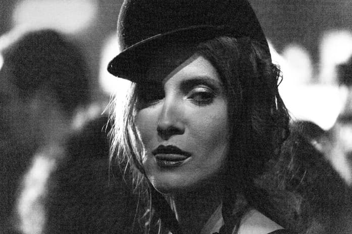 GIVENCHY si "SCANDALUL" PARAMOUNT - cea mai celebra rochie GIVENCHY este de fapt UN FAKE