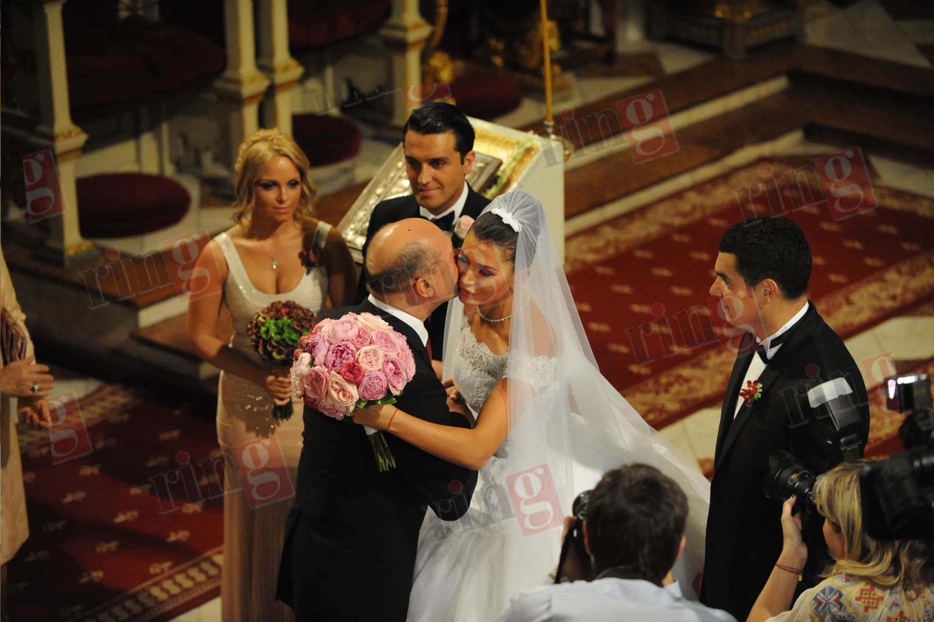 ELENA BASESCU - THE EDITOR CUT - EXPOSED