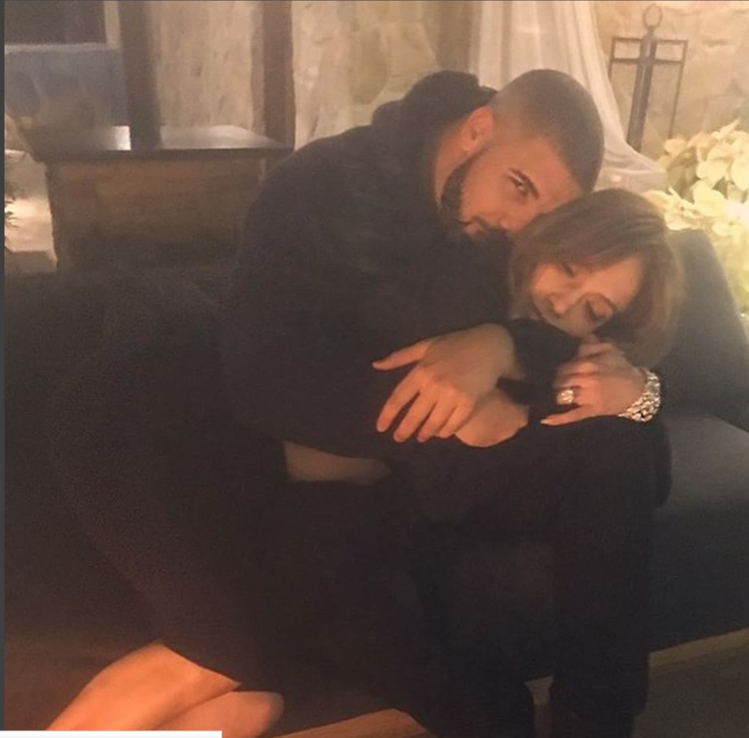 JLO+DRAKE = LOVE :)