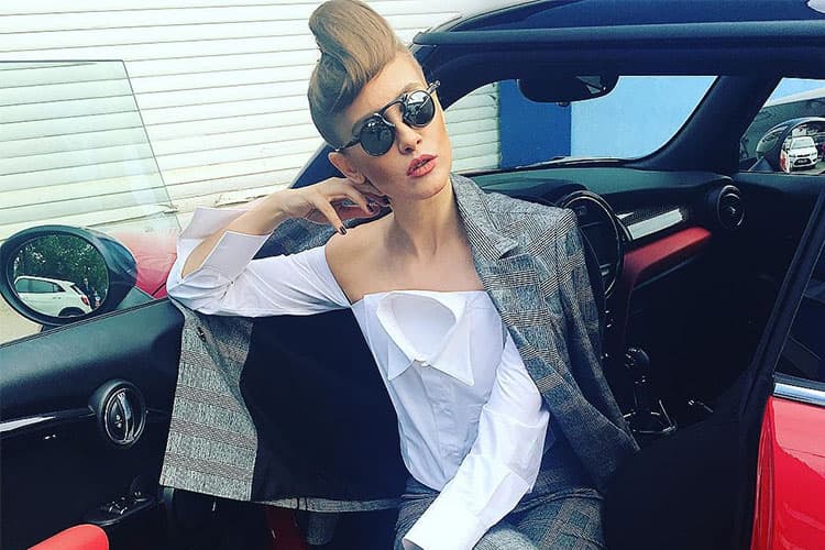 4 motive care te conving că trebuie să porți ochelari de soare toamna!