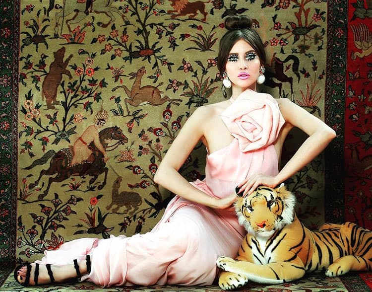 Eu l-am verificat pe-al meu. Este demn de o Domniță!